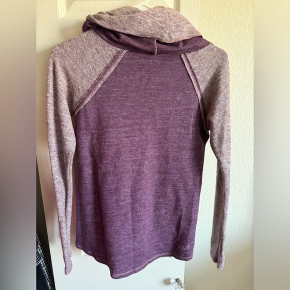Kuhl NOVA Knit Sweater Pullover Cowl Neck Wool Blend Purple Exposed Seams XS - Picture 4 of 12